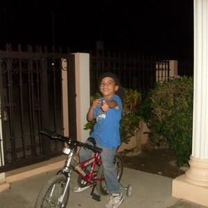 Meet your Posher, Dharian